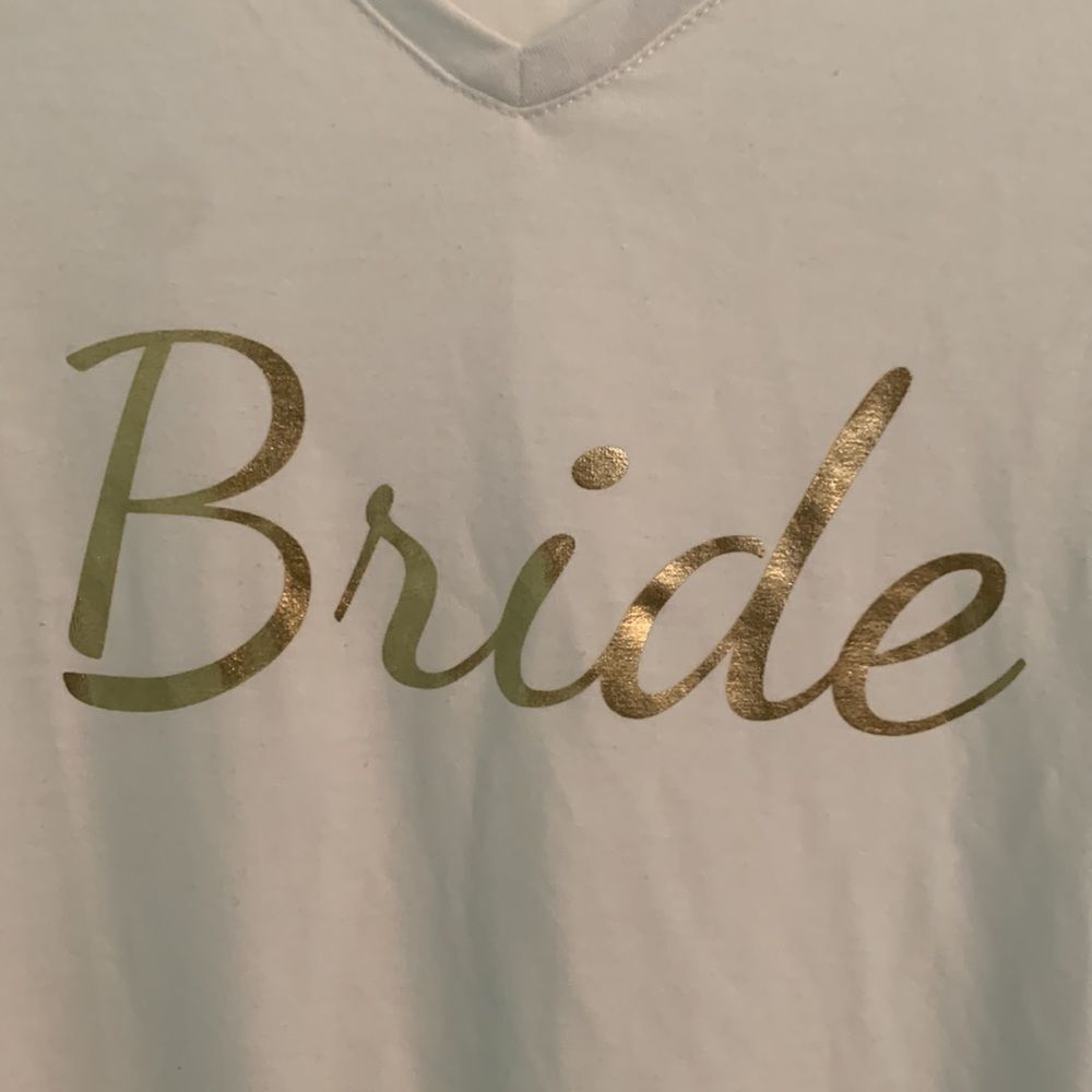 Bride T-shirt - Picture 3 of 3